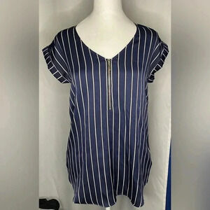 Express short‎ sleeve satin zip neck shirt